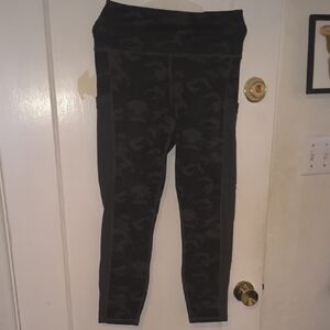 NWT Fabletics | Dark Camo Leggings